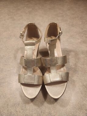 Franco Sarto Metallic Gold Strappy T‑Bar Sandals